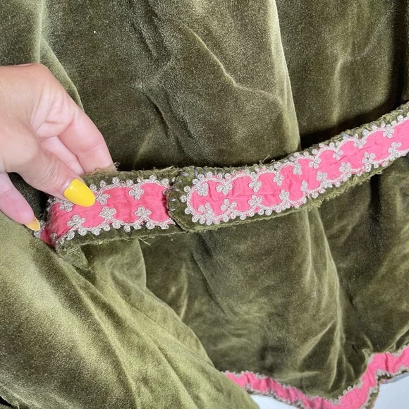 Magnolia Pearl Olive Green Velvet Jacket - Picture 8 of 10